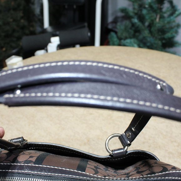 Coach Signature Coated Canvas Stchel Bag - Picture 3 of 6